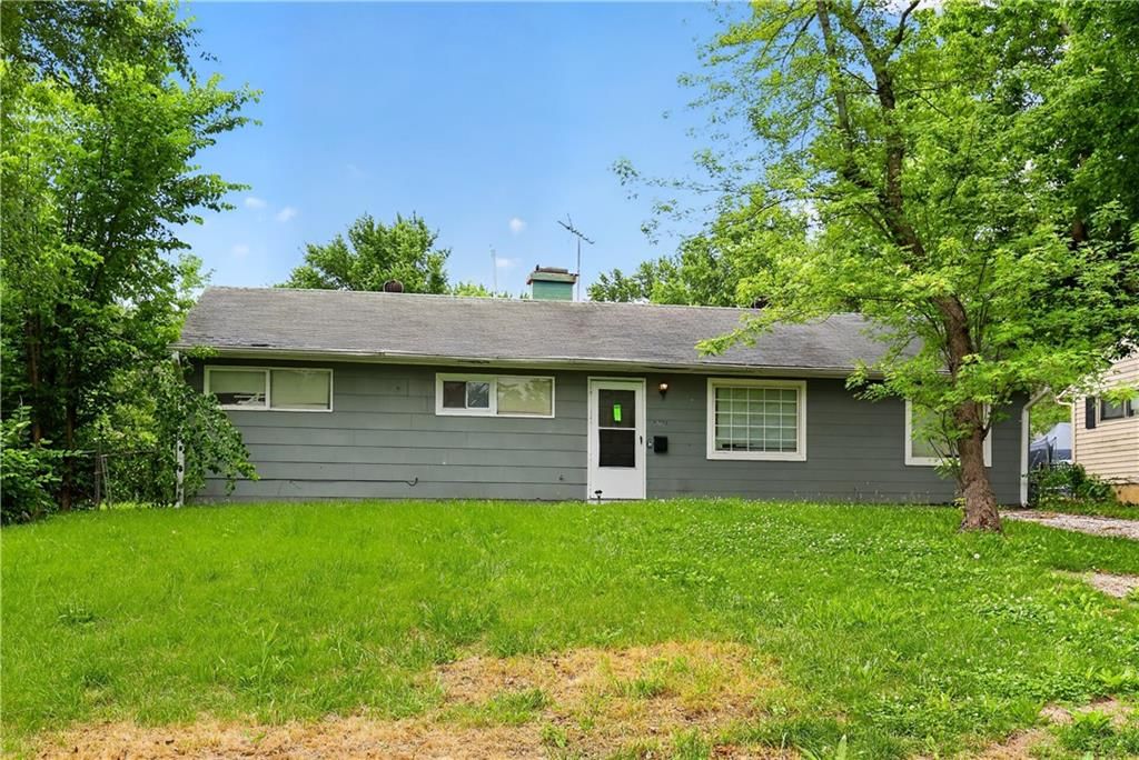11401 Palmer Avenue — photo 1