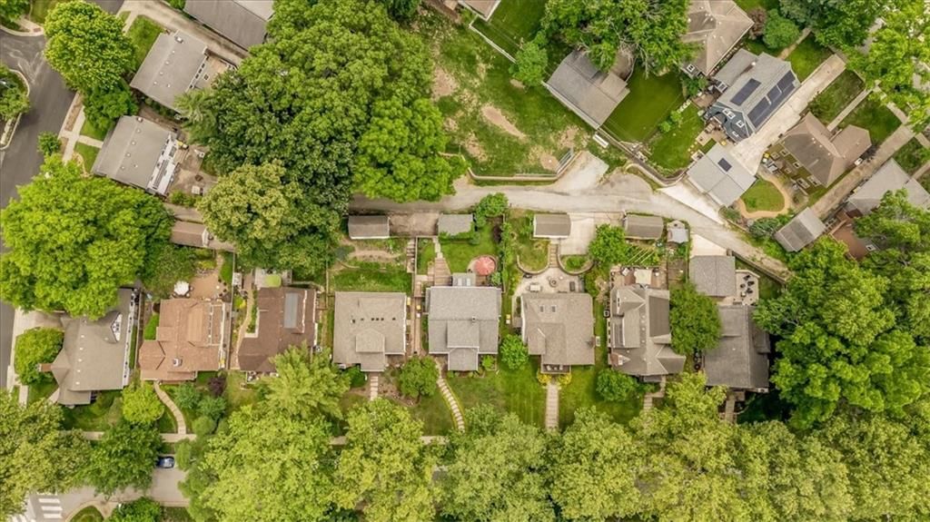 6635 Edgevale Road — photo 45