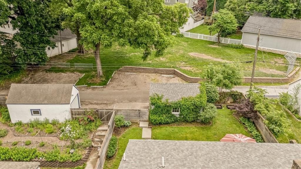 6635 Edgevale Road — photo 47