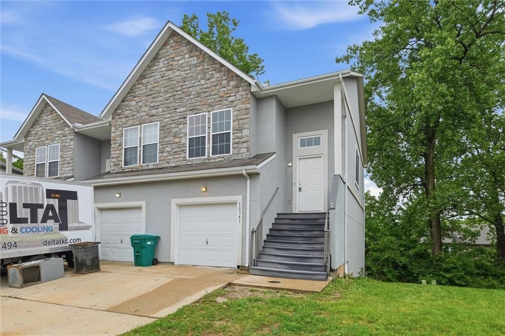 10337 Parkview Avenue — photo 3