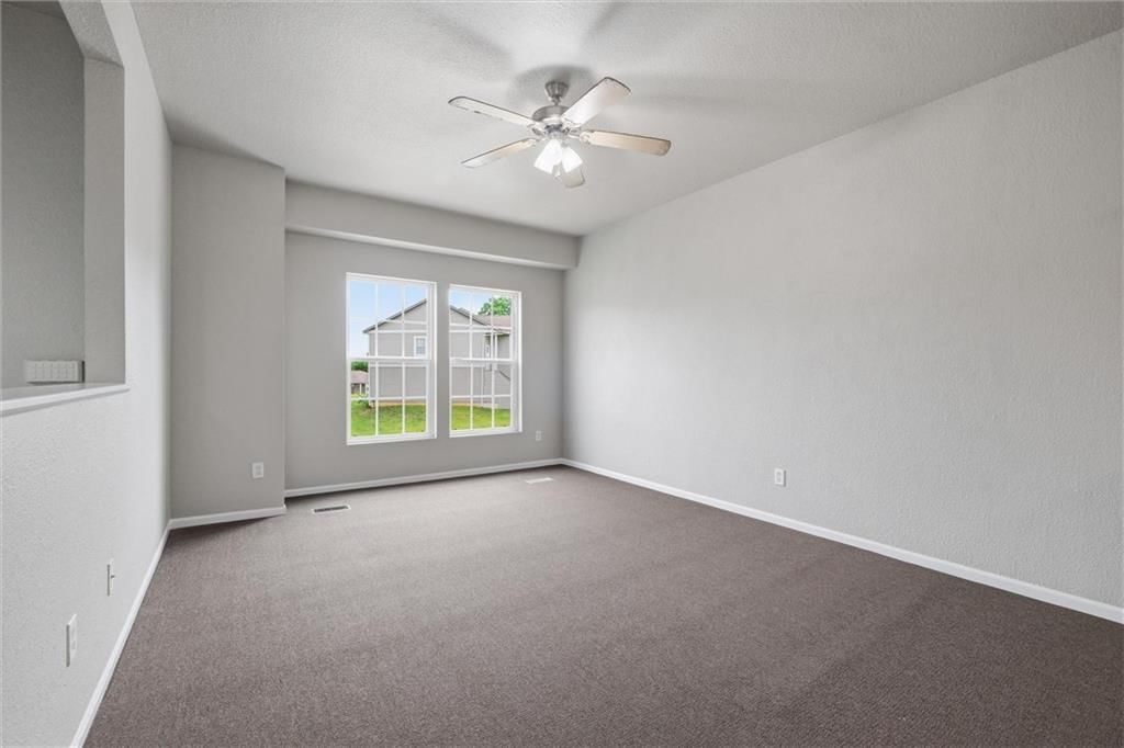 10337 Parkview Avenue — photo 5
