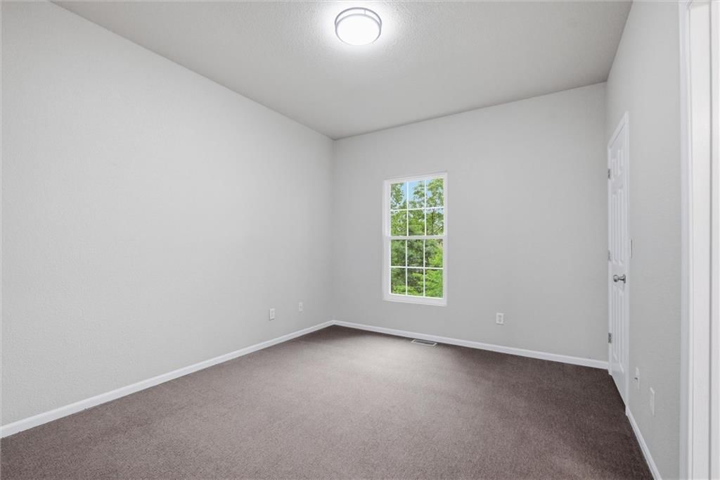 10337 Parkview Avenue — photo 15