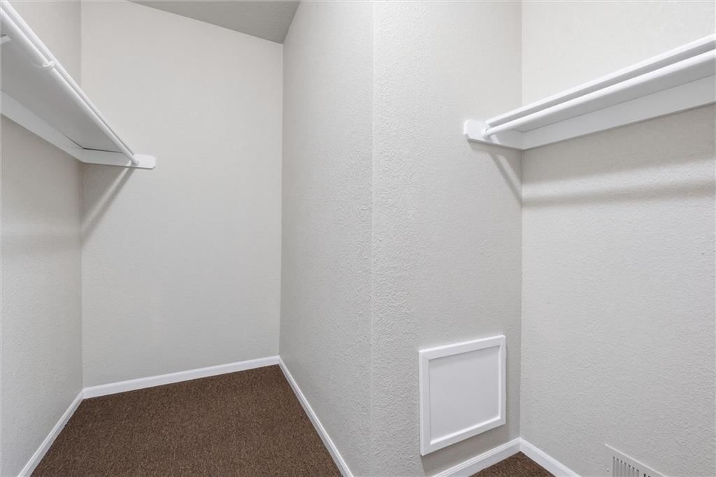 10337 Parkview Avenue — photo 24