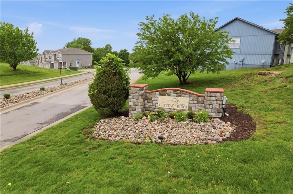 10337 Parkview Avenue — photo 37