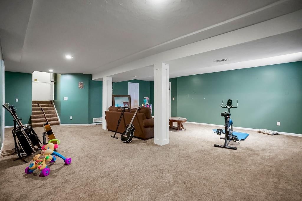 15363 Newton Drive — photo 23