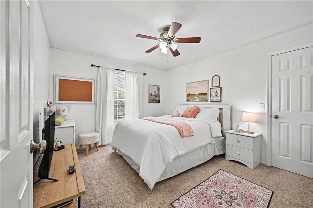 18106 Guinevere Court — photo 18