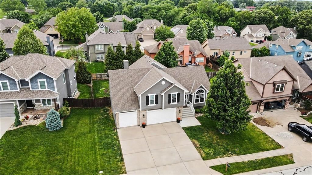 18106 Guinevere Court — photo 29