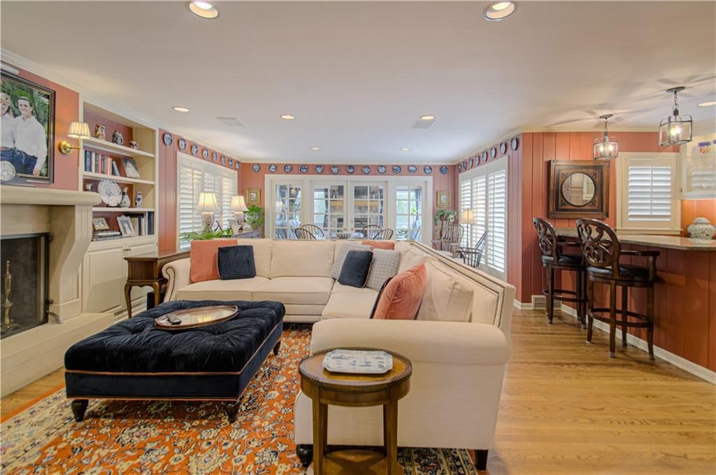 8446 Linden Lane — photo 4