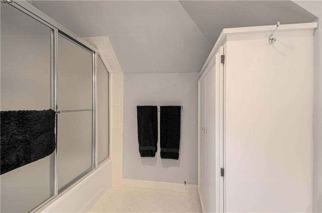 8446 Linden Lane — photo 31