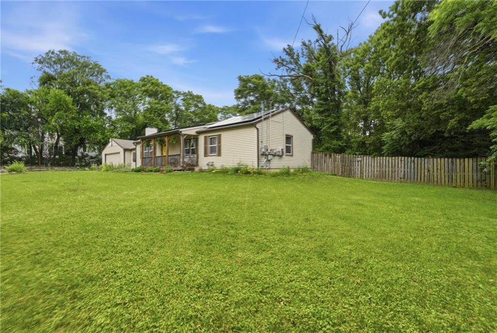 7305 James A Reed Road — photo 3