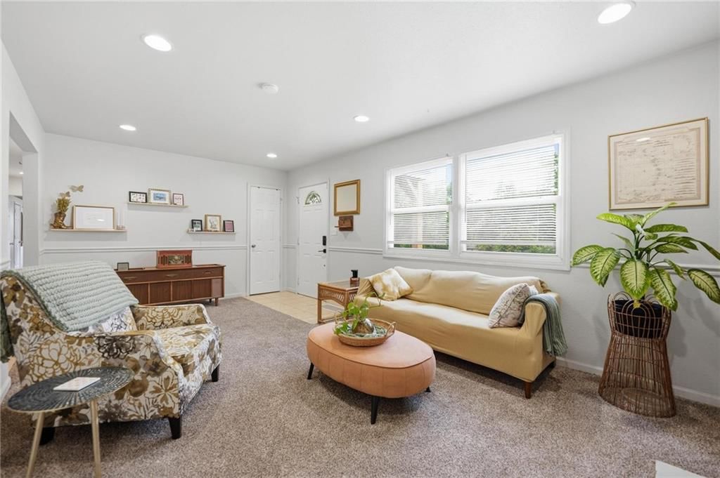7305 James A Reed Road — photo 10