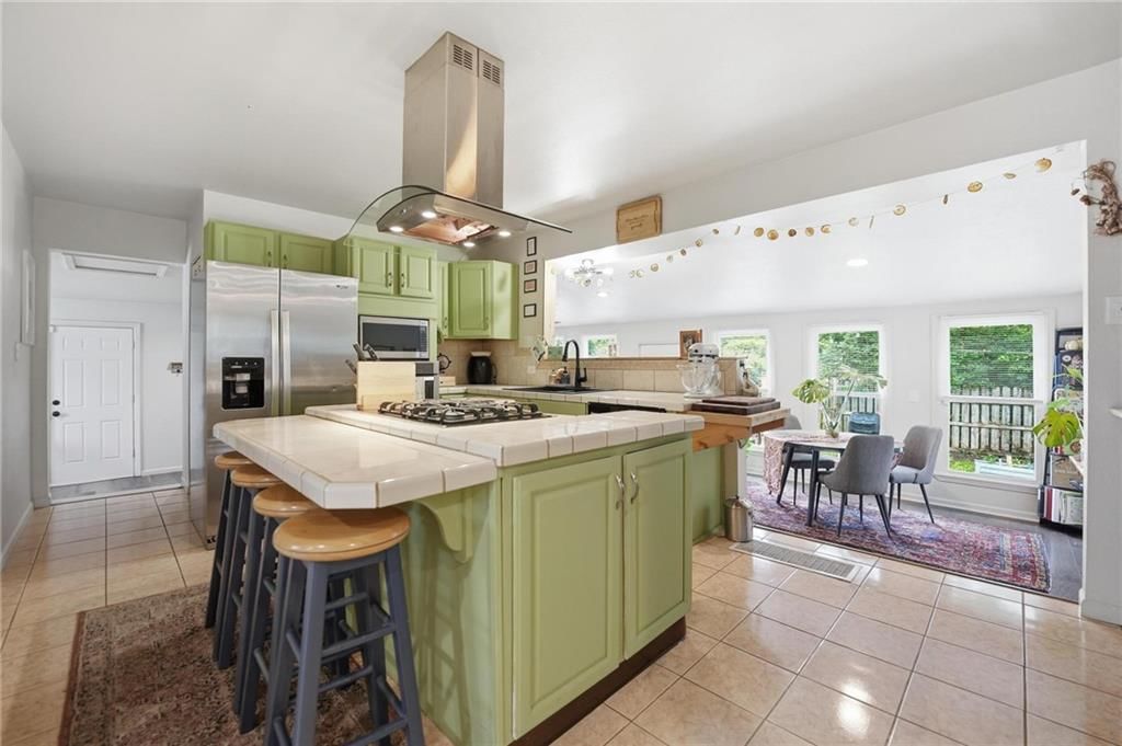7305 James A Reed Road — photo 12