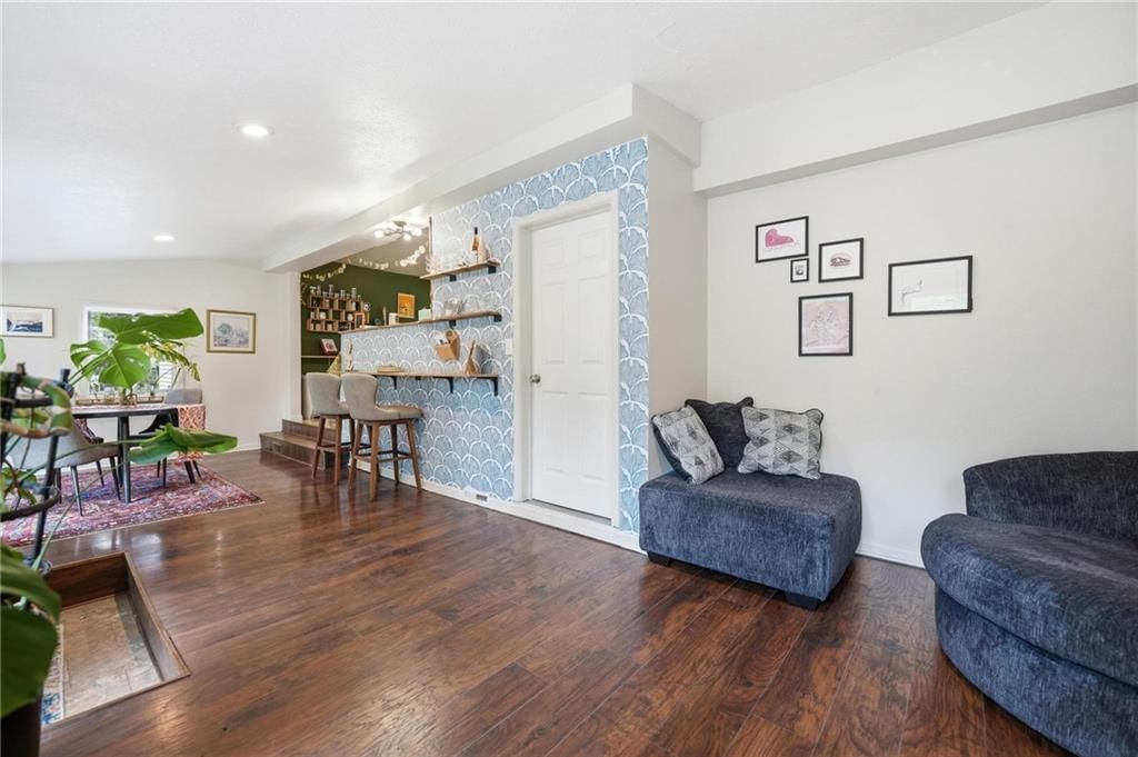 7305 James A Reed Road — photo 20