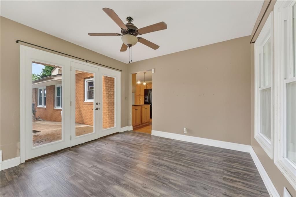 203 S Titus Avenue — photo 11