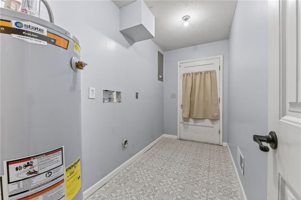 203 S Titus Avenue — photo 12