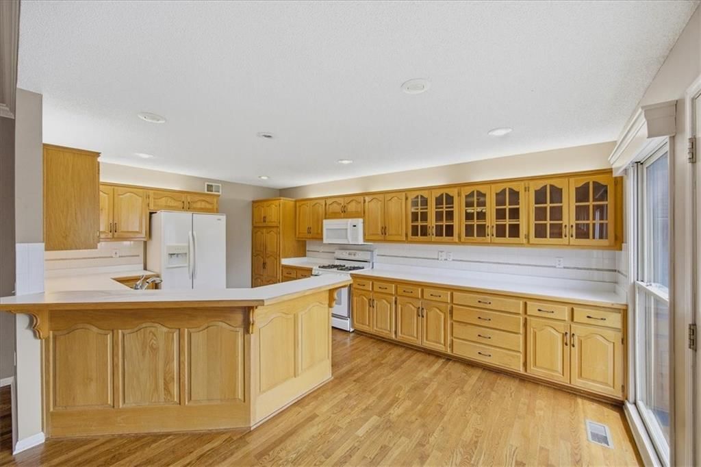 4807 NW 59th Court — photo 9