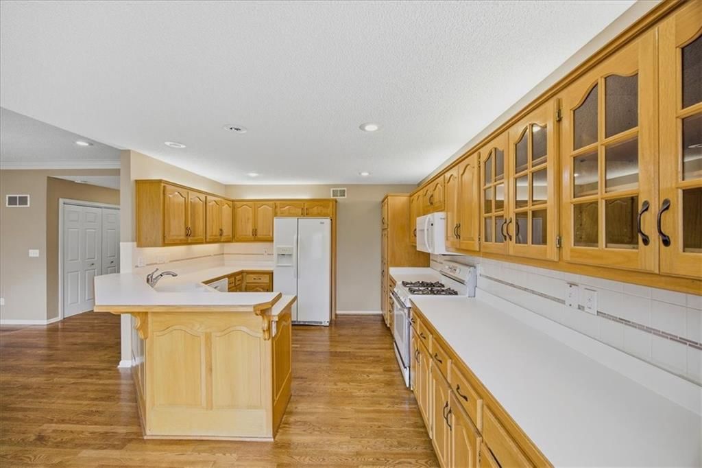 4807 NW 59th Court — photo 10