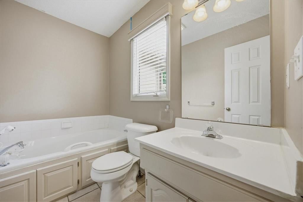 4807 NW 59th Court — photo 25