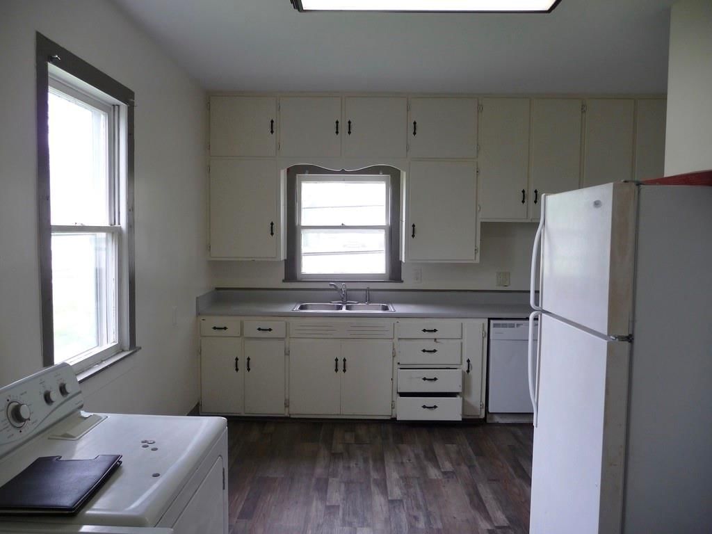 325 McGoodwin Street — photo 7