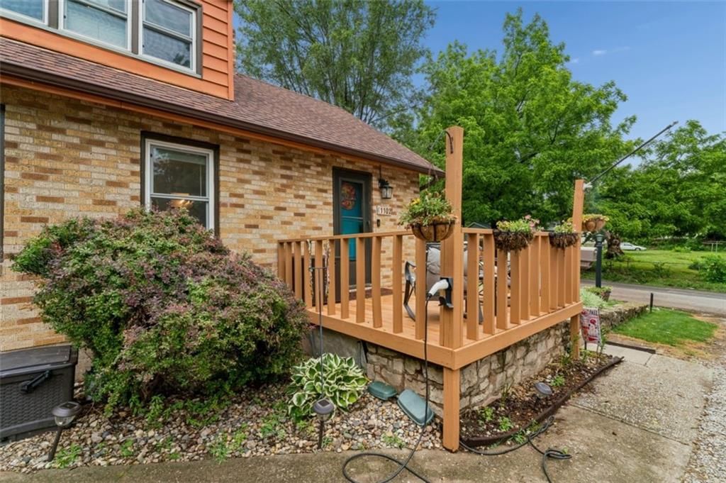 1102 S Leslie Avenue — photo 3
