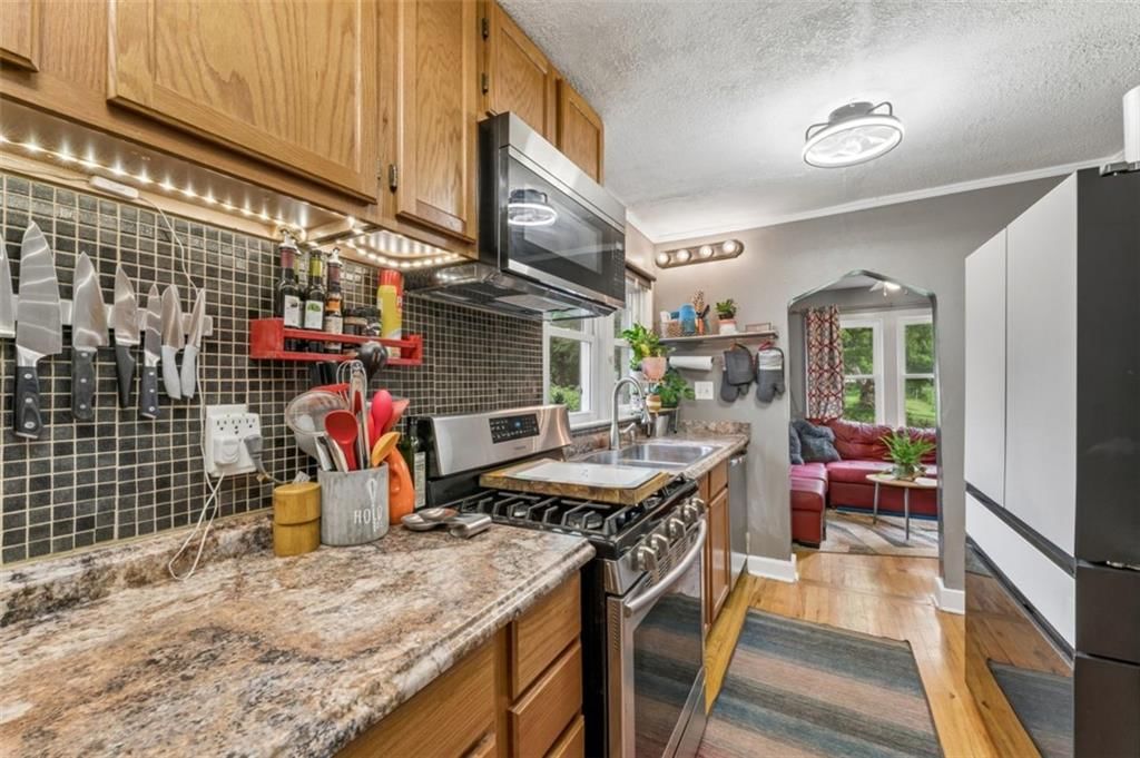 1102 S Leslie Avenue — photo 10