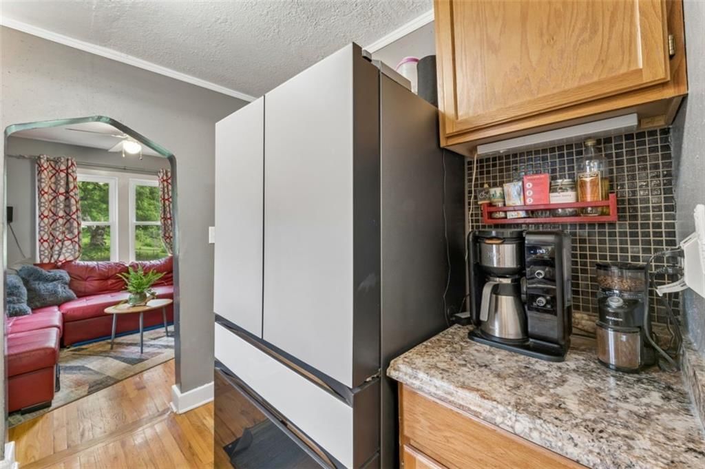 1102 S Leslie Avenue — photo 11