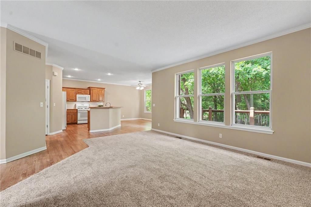 6340 Millridge Street — photo 6