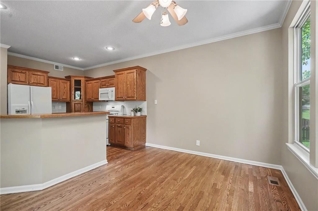 6340 Millridge Street — photo 14