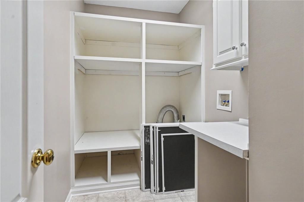 6340 Millridge Street — photo 16