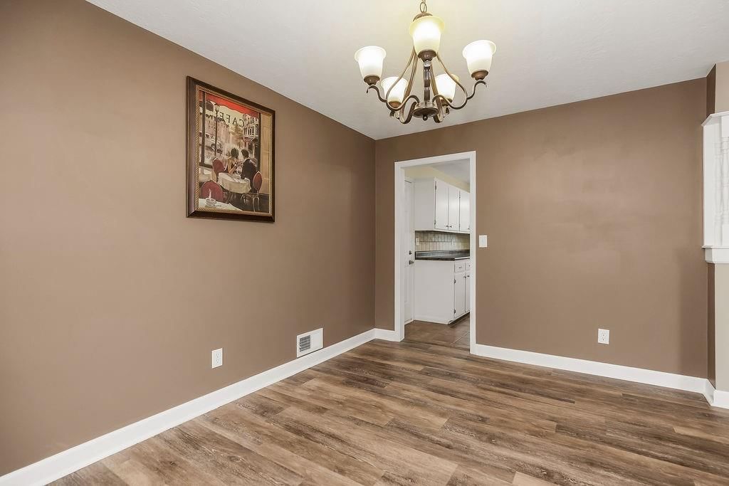 319 SE Ridgeview Drive — photo 23