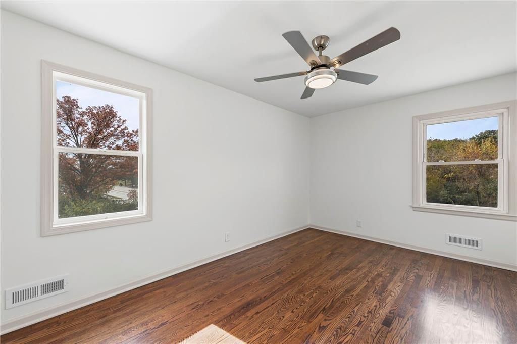 1309 W 100TH Terrace — photo 26