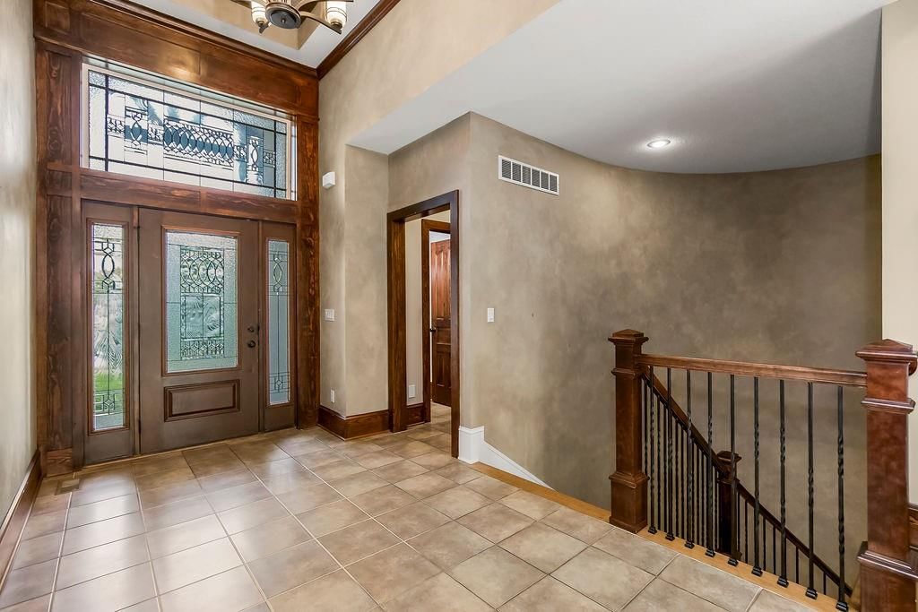 6817 Millbrook Street — photo 3
