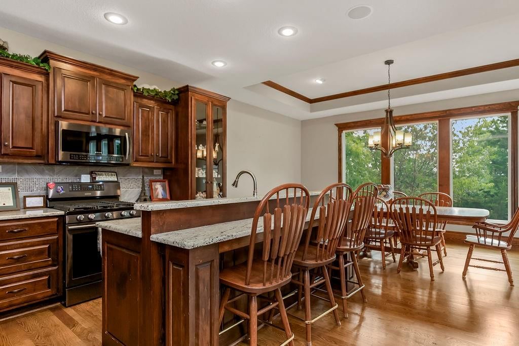 6817 Millbrook Street — photo 11