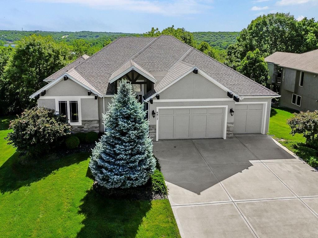 6817 Millbrook Street — photo 34