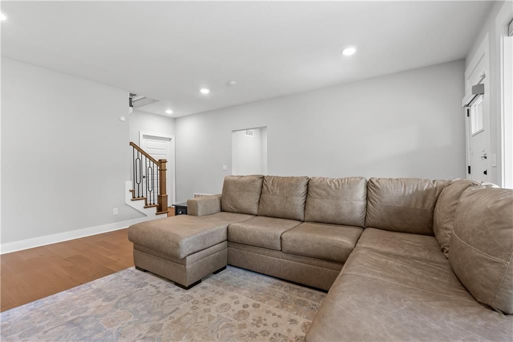 8882 McCoy Street — photo 32