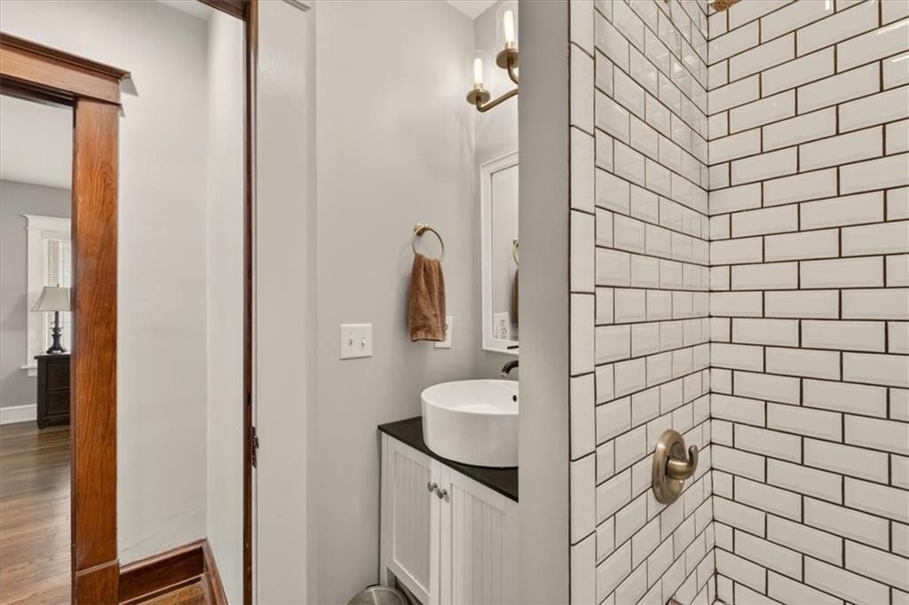 37 E 53rd Street — photo 33