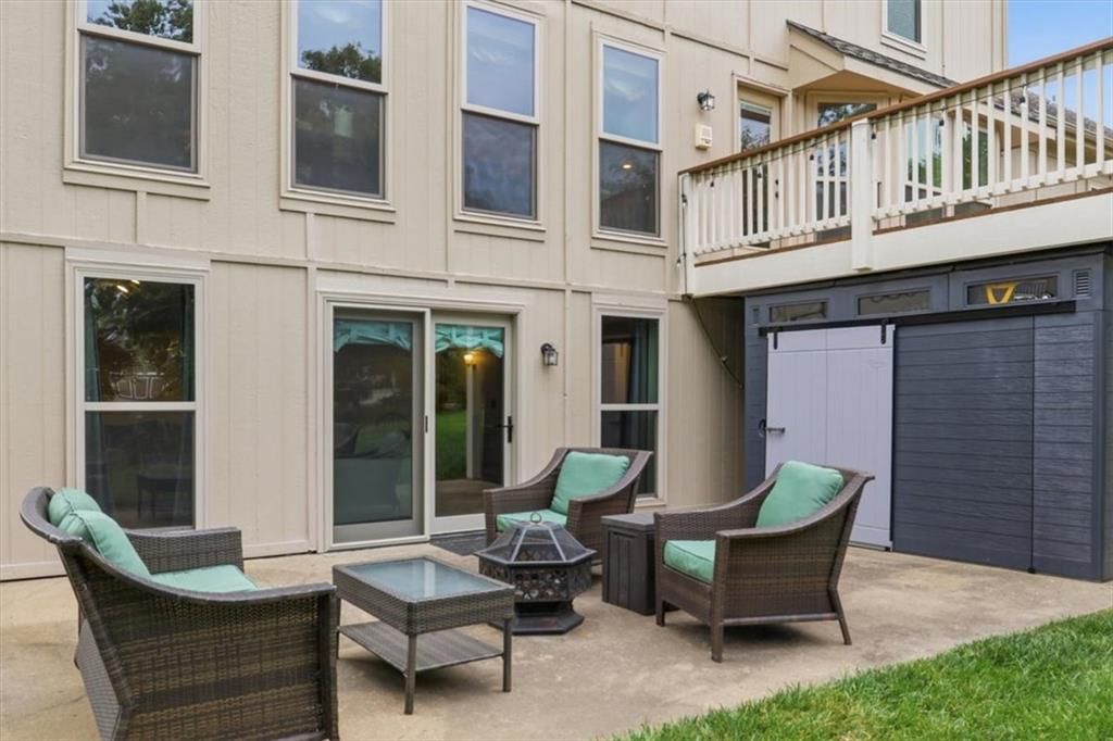 8601 W 139th Street — photo 11