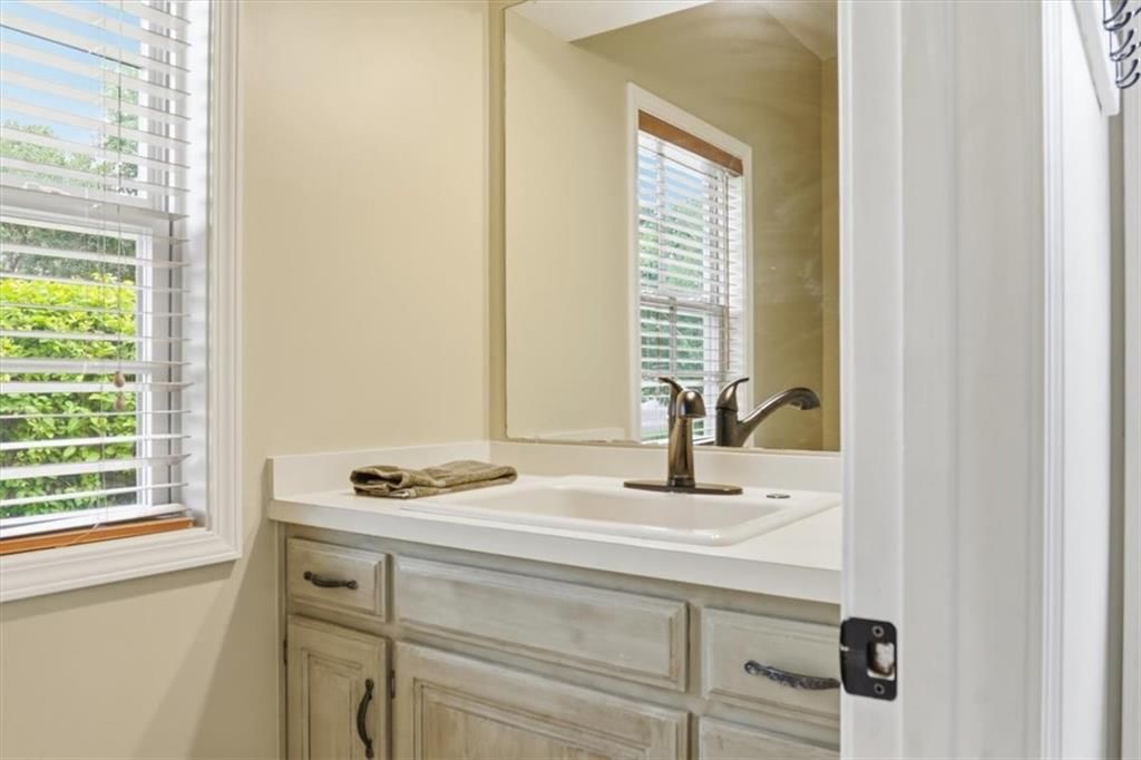 8601 W 139th Street — photo 30