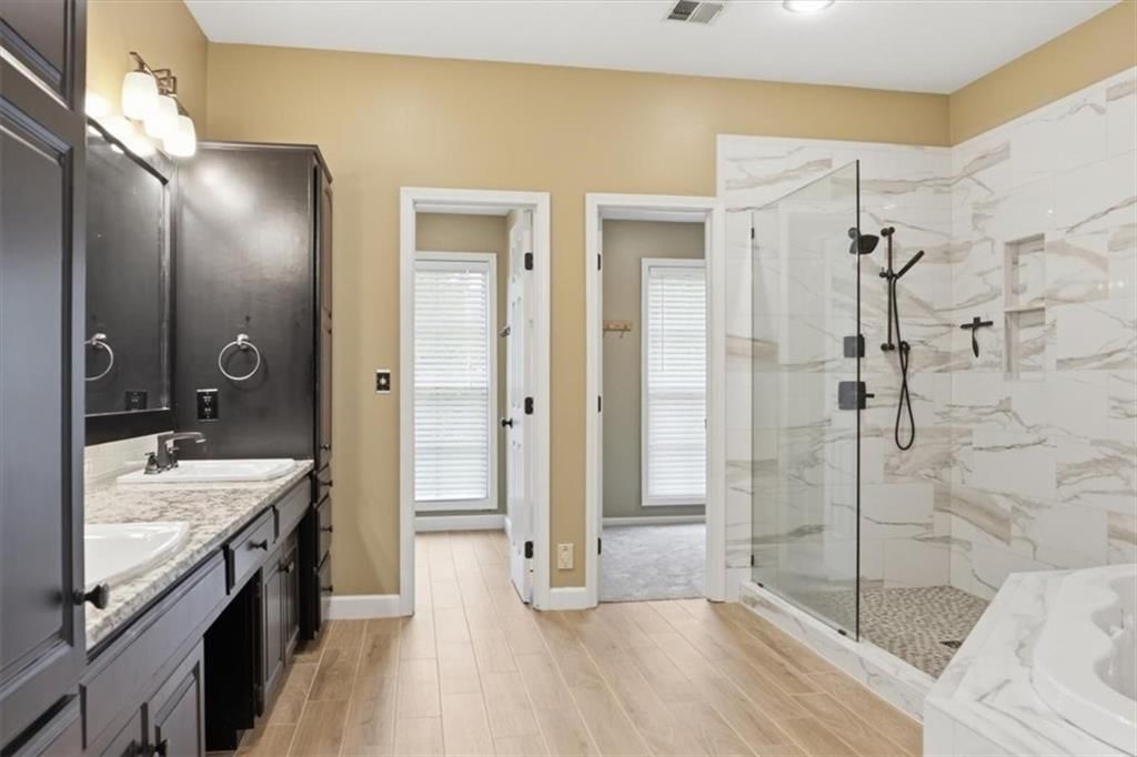 8601 W 139th Street — photo 35