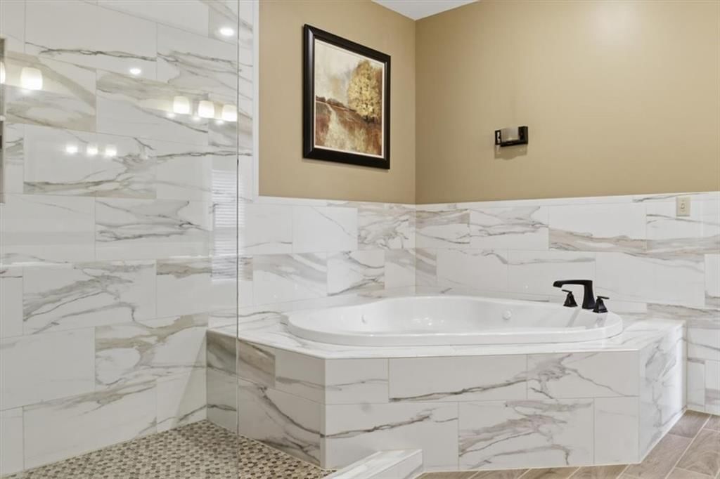 8601 W 139th Street — photo 36