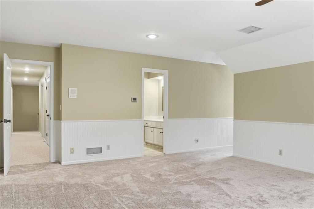 8601 W 139th Street — photo 43