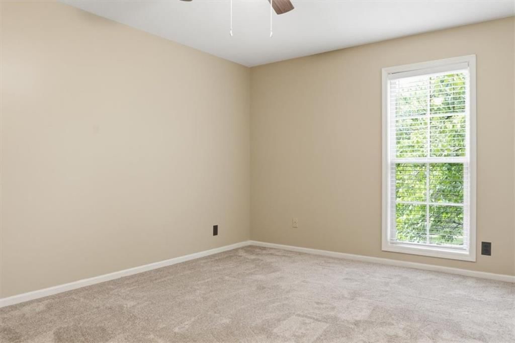 8601 W 139th Street — photo 44