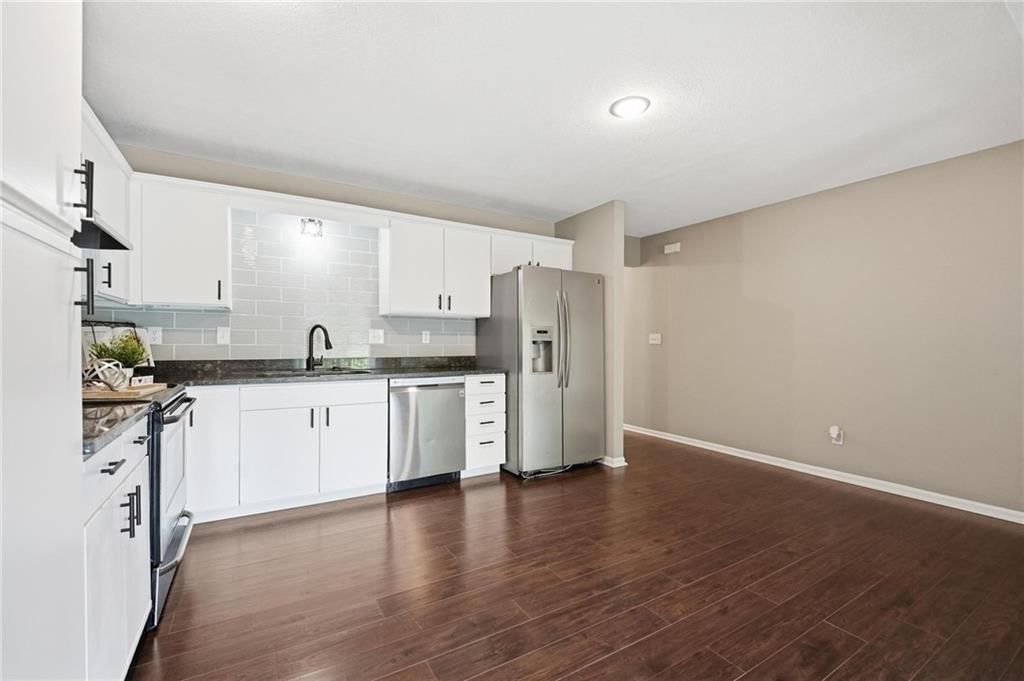 2604 S Peck Court — photo 9