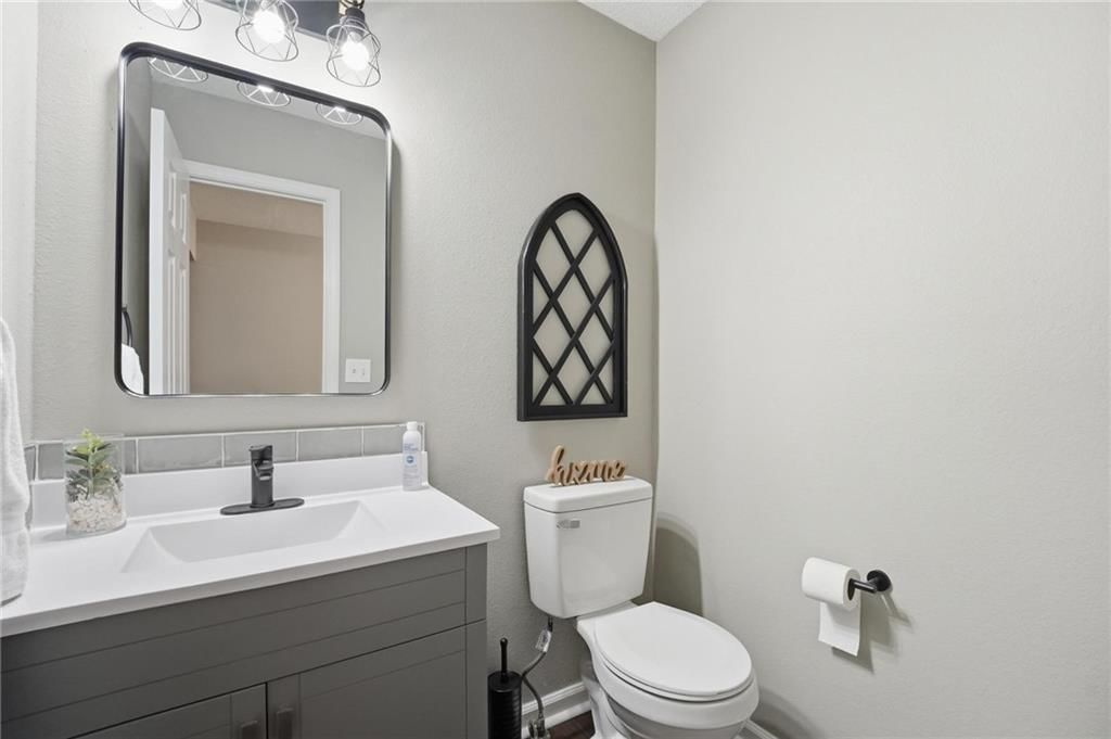 2604 S Peck Court — photo 10