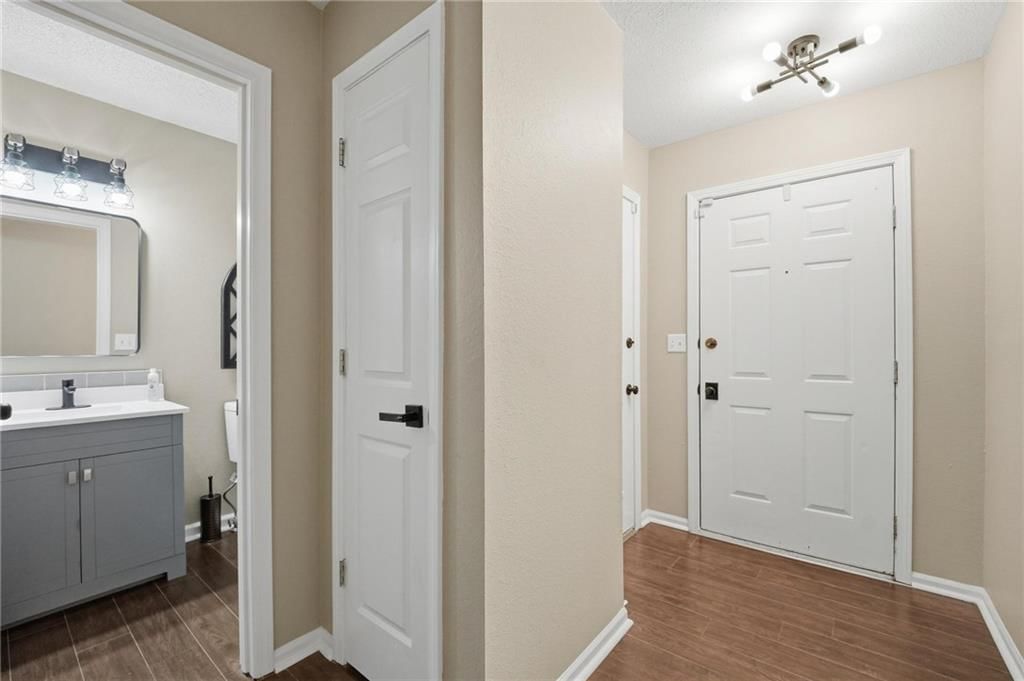 2604 S Peck Court — photo 11