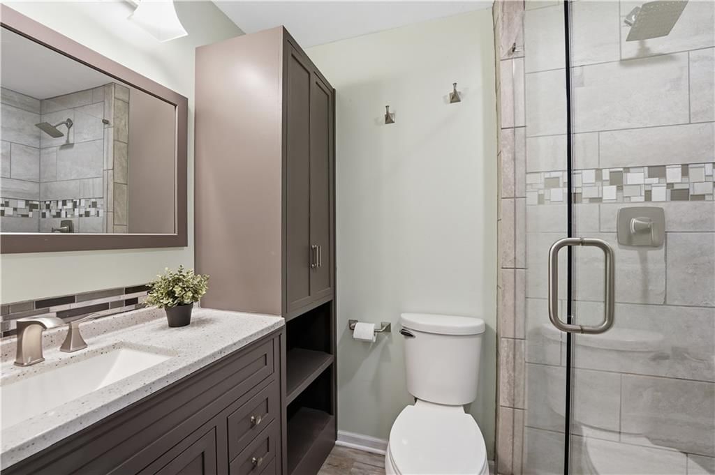 15132 S Locust Street — photo 15