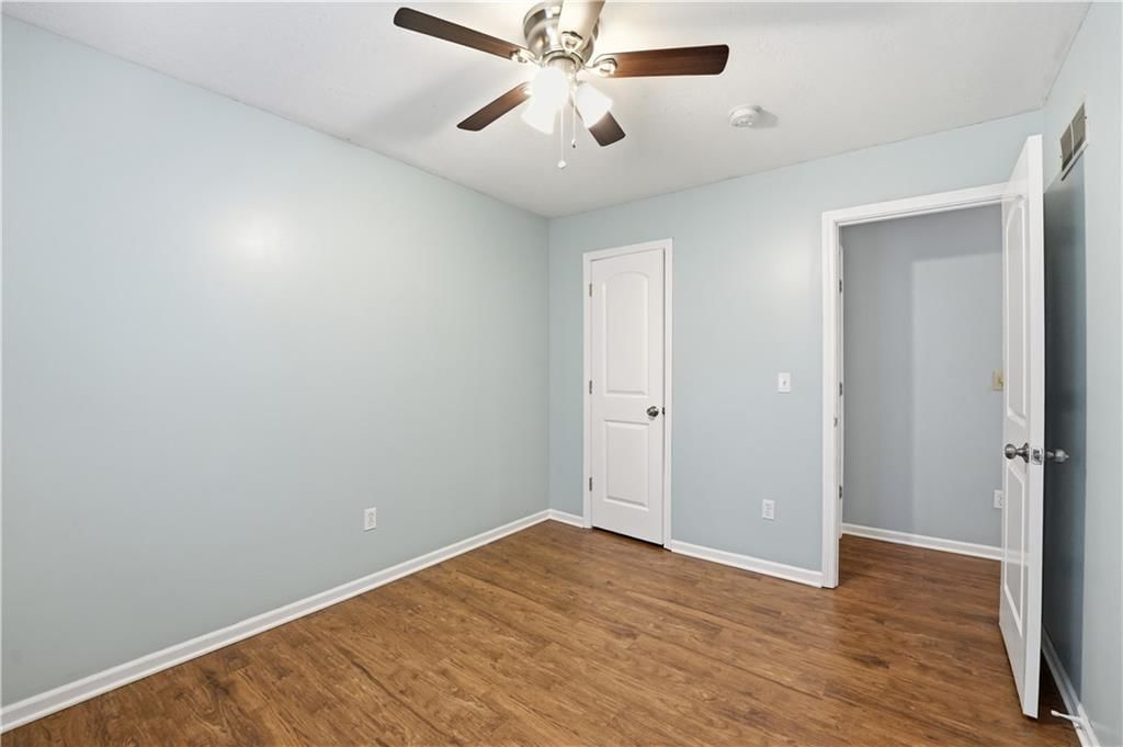 15132 S Locust Street — photo 21