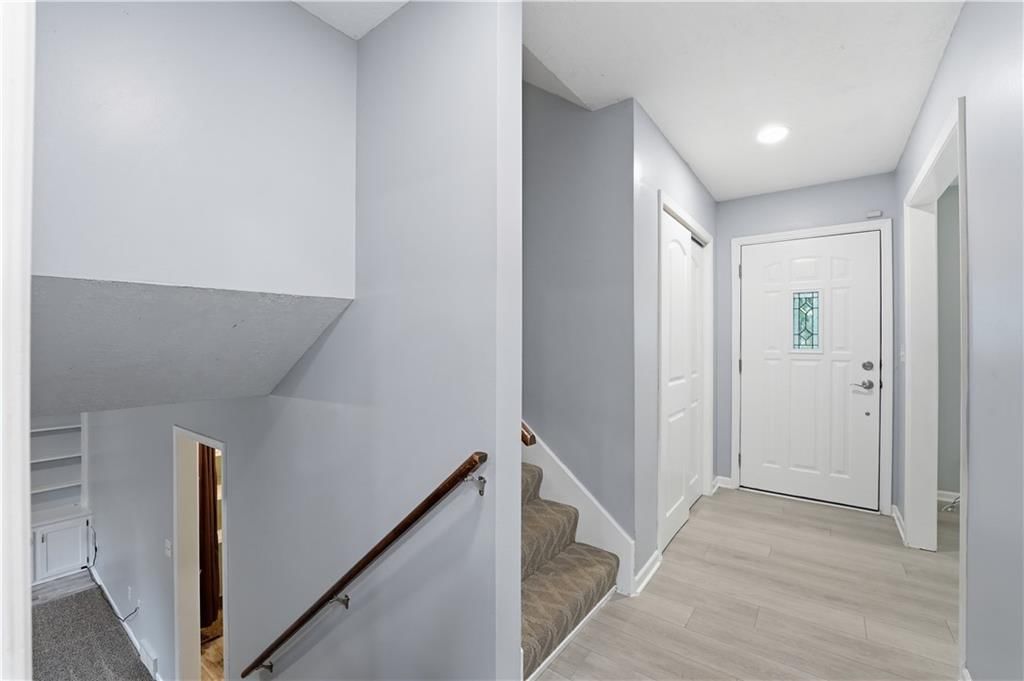 15132 S Locust Street — photo 22