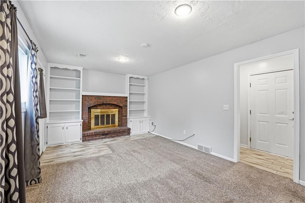 15132 S Locust Street — photo 27