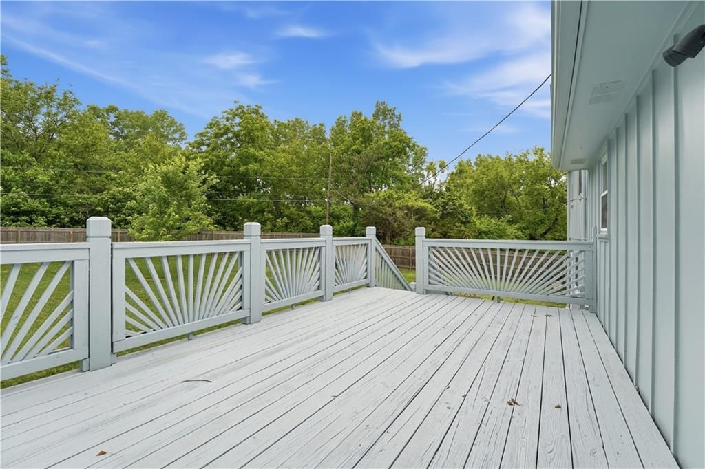 15132 S Locust Street — photo 32